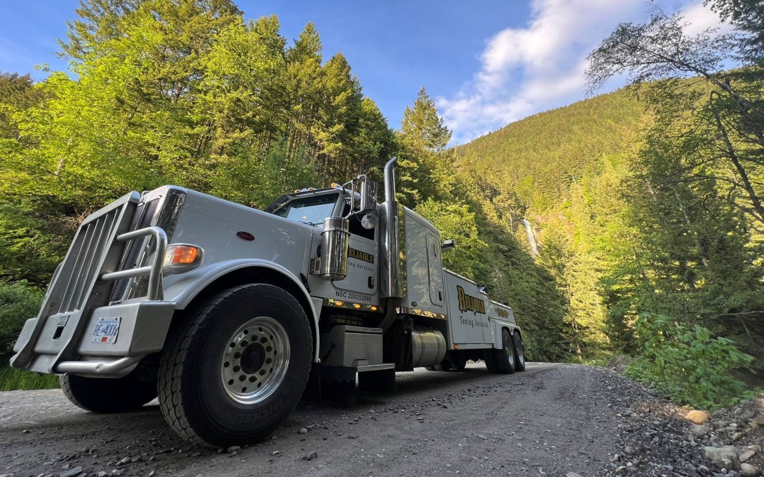 Equipment Transport & Commercial Fleet Services in Western Canada